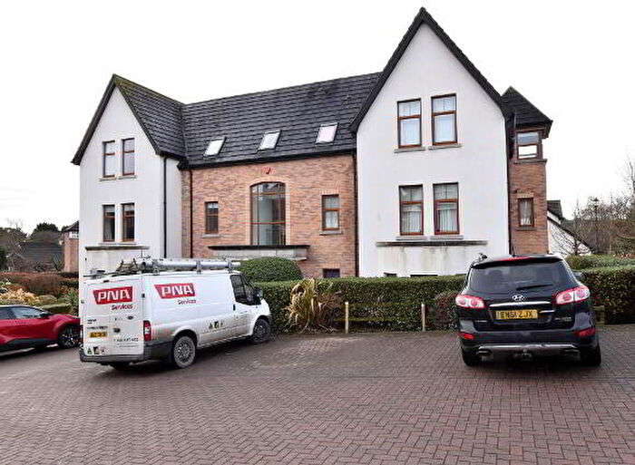 2 Bedroom Apartments For Sale In Lakeview Manor, Newtownards, BT23