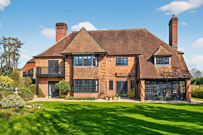 5 Bedroom Detached House For Sale In Green Lane, Pangbourne, Berkshire, RG8