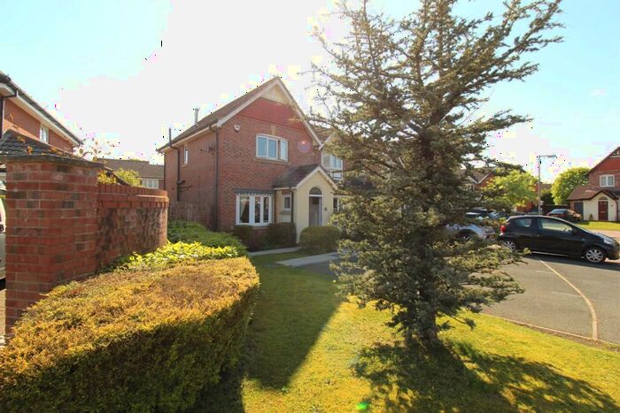 3 Bedroom End Of Terrace House To Rent In Foxhill Close, Sandiway, Northwich, CW8