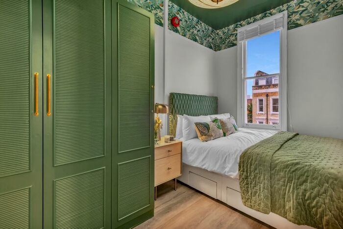 1 Bedroom Flat To Rent In Eardley Crescent, London, SW5