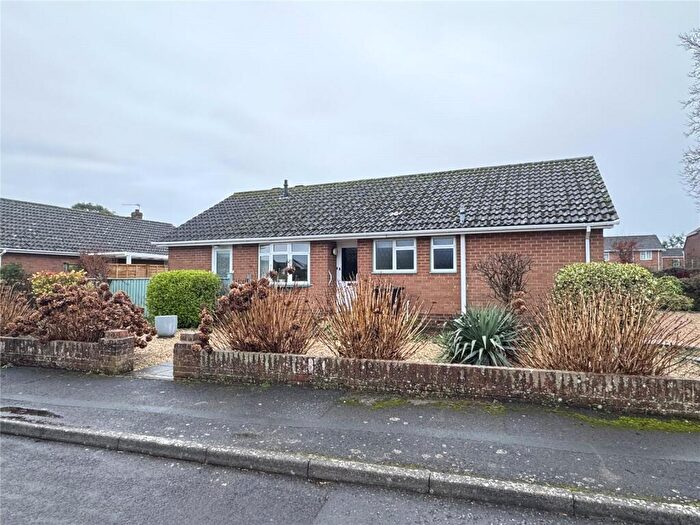 3 Bedroom Bungalow For Sale In Cutler Close, Ashley, New Milton, Hampshire, BH25