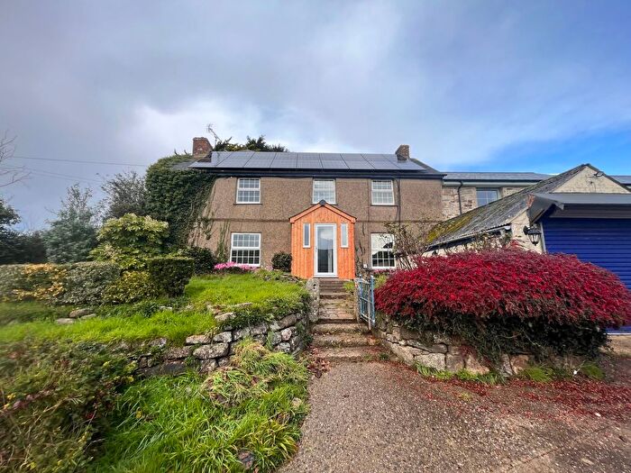 4 Bedroom Detached House To Rent In Pollard Farmhouse, Pemboa, Helston, TR13