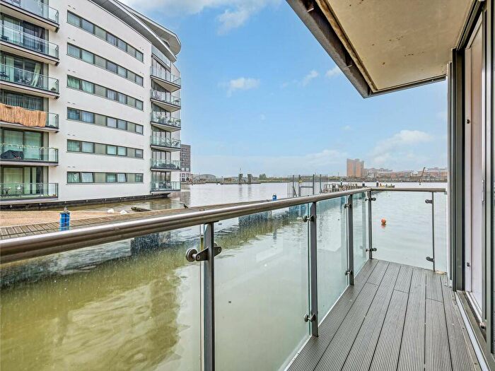 2 Bedroom Apartment To Rent In The Galley, Basin Approach, Gallions Reach, London, E16