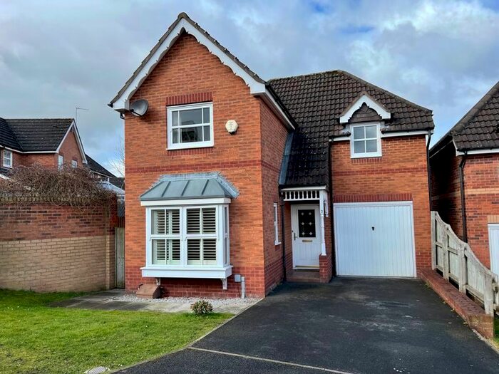 3 Bedroom Detached House To Rent In Oakworth Close, Congleton, CW12