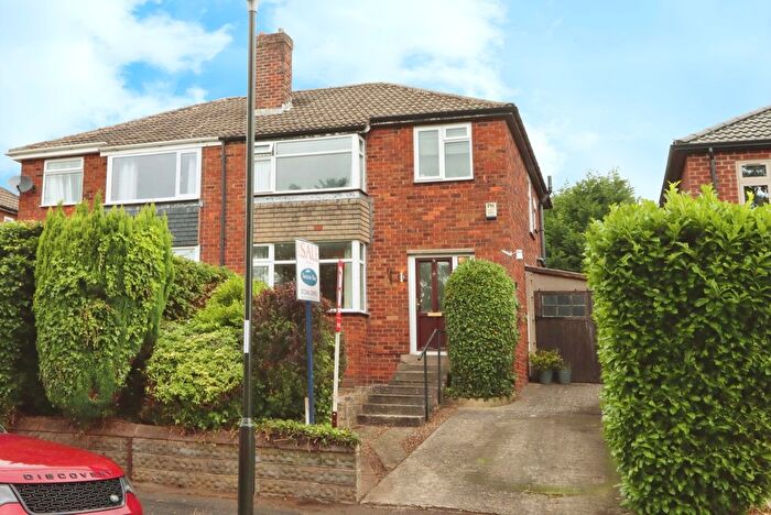 3 Bedroom Semi-Detached House For Sale In Falcon Road, Dronfield, Derbyshire, S18