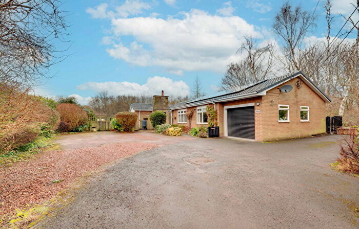 3 Bedroom Detached Bungalow For Sale In Sheldawyn, Streetgate, Gateshead, NE16