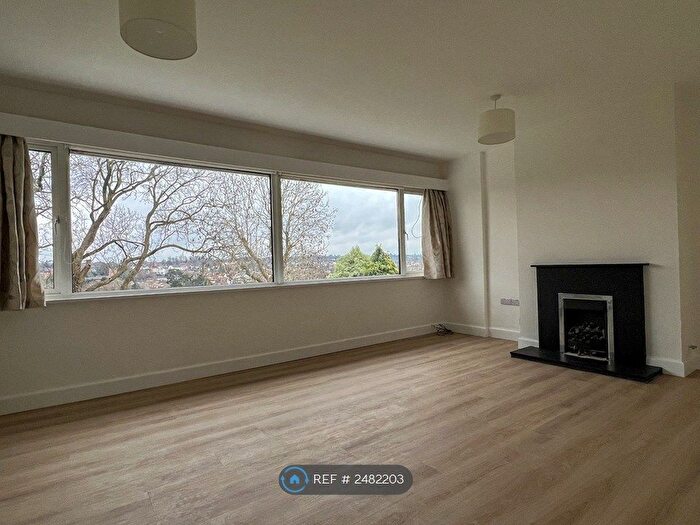 2 Bedroom Flat To Rent In Westover Road, Bristol, BS9
