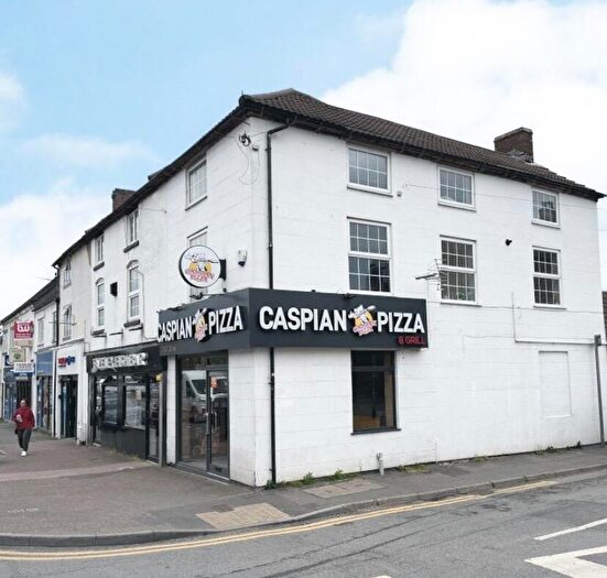 2 Bedroom Flat To Rent In Coleshill Street, Fazeley, Tamworth, Staffordshire, B78