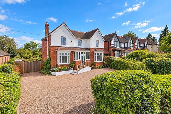 4 Bedroom Detached House For Sale In Ross Road, Newent, GL18
