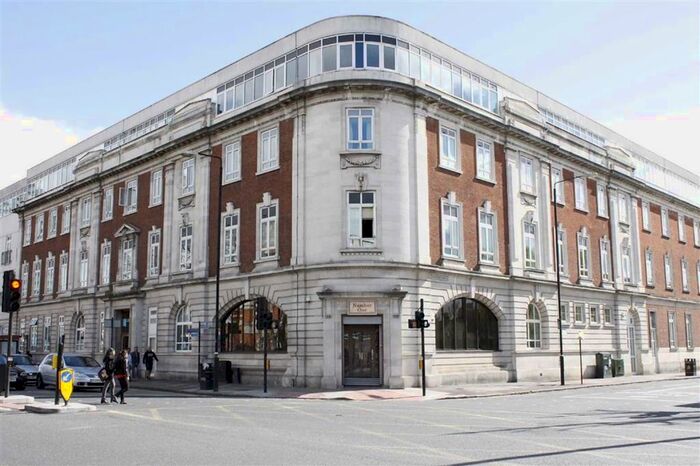 2 Bedroom Flat To Rent In The Quadrangle House, Romford Road, E15