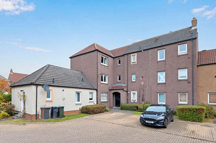 2 Bedroom Flat For Sale In / South Gyle Mains, South Gyle, Edinburgh, EH12