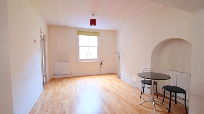 1 Bedroom Apartment To Rent In Abbey Road, St Johns Wood, NW8