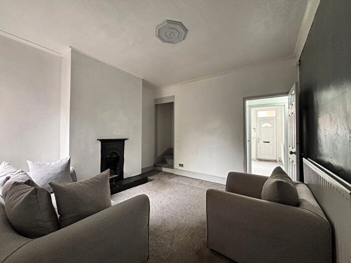 2 Bedroom Terraced House To Rent In Dorsett Road, Wednesbury, WS10