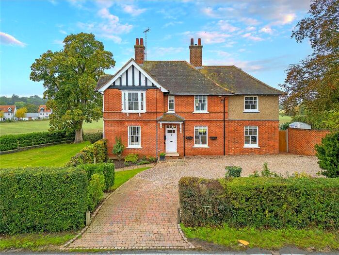 4 Bedroom Detached House For Sale In Hartford End, Chelmsford, CM3