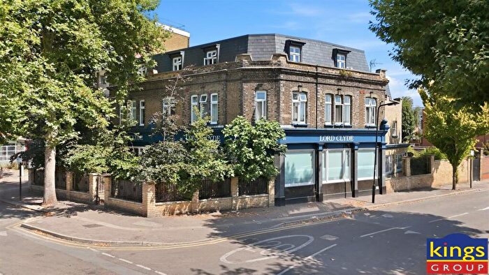 1 Bedroom Flat For Sale In Capworth Street, London, E10
