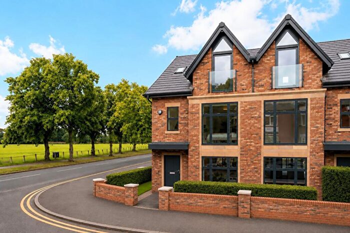 4 Bedroom Semi-Detached House For Sale In Delamere Road, Urmston, Manchester, M41