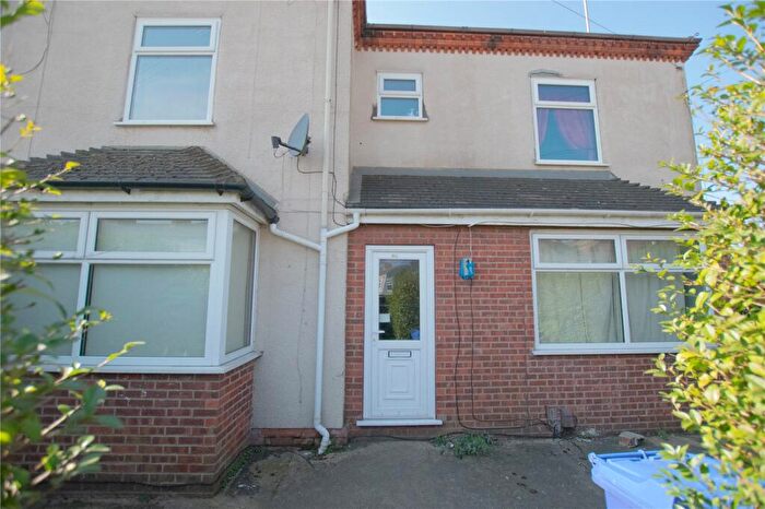 1 Bedroom Apartment To Rent In Park Street, Grimsby, N E Lincolnshire, DN32