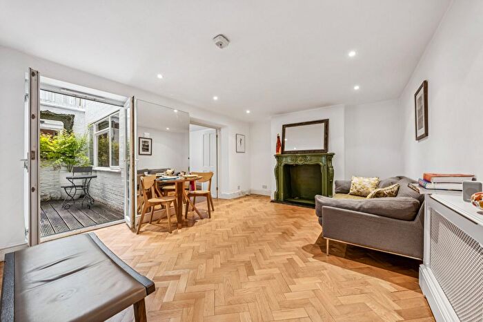 2 Bedroom Flat For Sale In Clareville Grove, South Kensington, SW7
