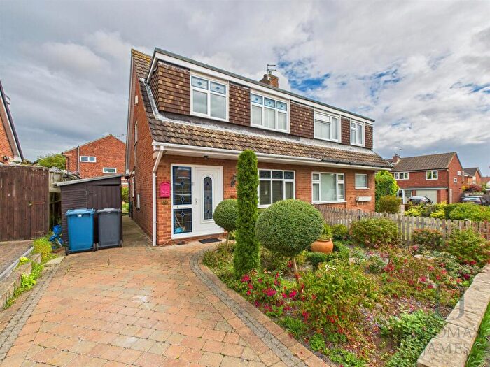 3 Bedroom Semi-Detached House For Sale In Hall Drive, Cropwell Bishop, Nottingham, NG12