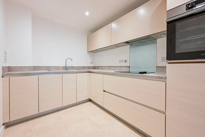 1 Bedroom Flat To Rent In Geoff Cade Way, Bow, London, E3