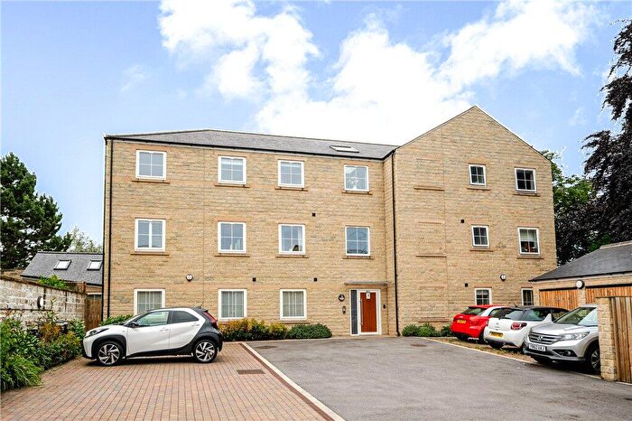 3 Bedroom Apartment For Sale In Westgate, Wetherby, West Yorkshire, LS22