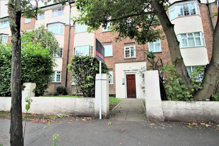 2 Bedroom Flat To Rent In Elmcourt Road, London, SE27
