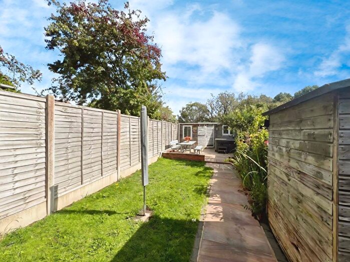 2 Bedroom End Of Terrace House For Sale In Whitfeld Road, Ashford, TN23