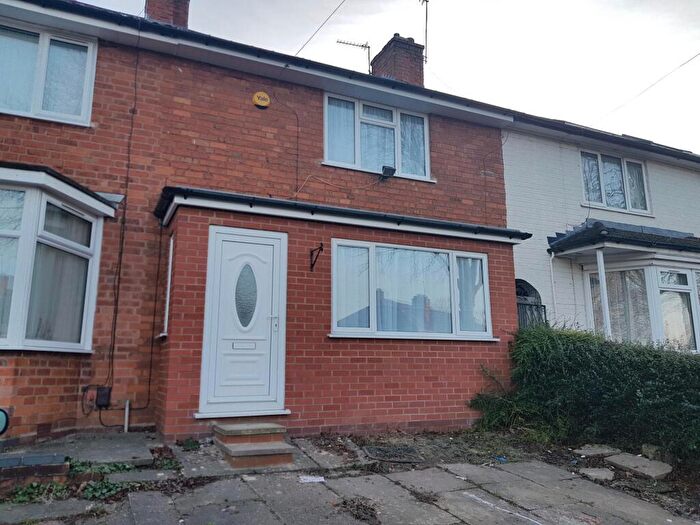 2 Bedroom House To Rent In Derwent Road, Birmingham, B30