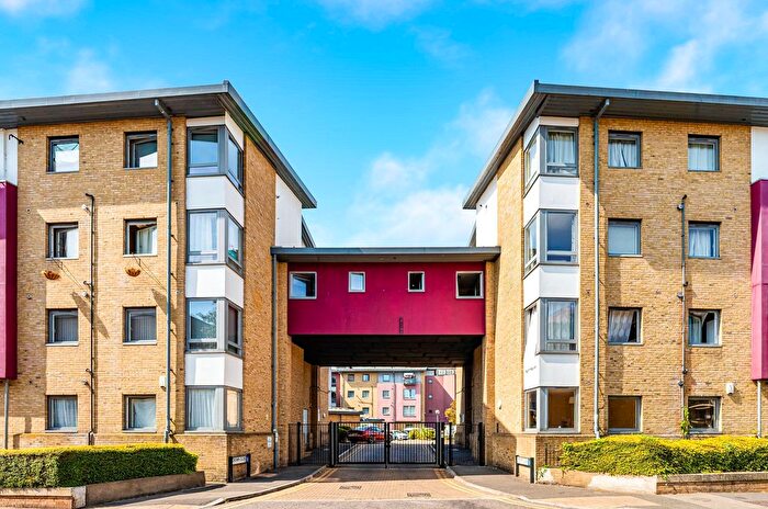 1 Bedroom Flat For Sale In Winkfield Road, London, N22