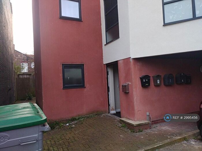 2 Bedroom Flat To Rent In Francis Avenue, Eccles, Manchester, M30