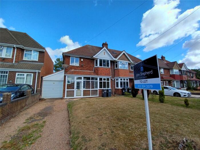 3 Bedroom Semi-Detached House To Rent In Bromford Road, Birmingham, West Midlands, B36
