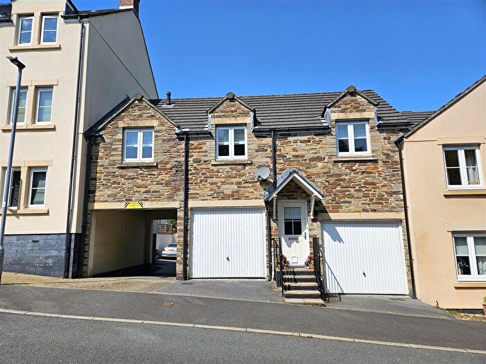 2 Bedroom Detached House For Sale In Goldfinch Gardens, Whitchurch, Tavistock, PL19