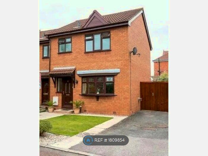3 Bedroom Semi-Detached House To Rent In School House Green, Ormskirk, L39