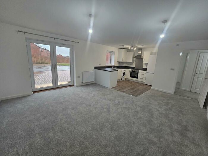 2 Bedroom Apartment To Rent In Bevan Road, Leicester, LE4