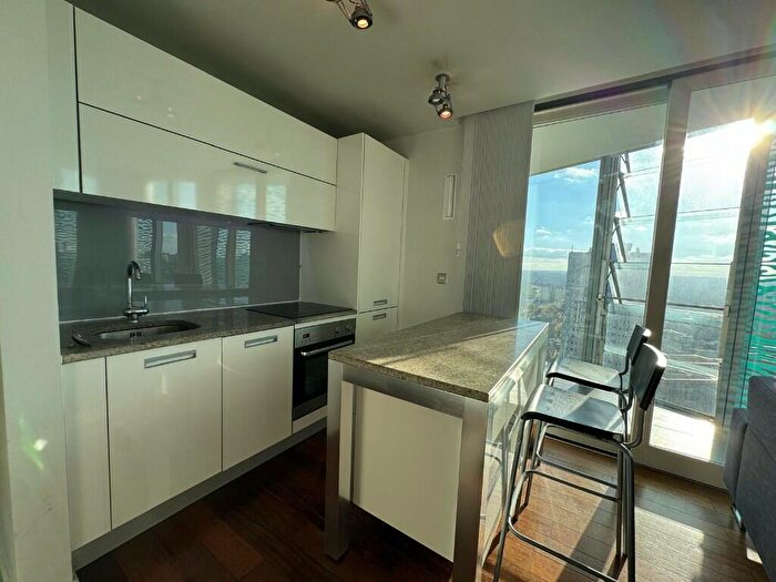 2 Bedroom Apartment To Rent In Holloway Circus Queensway, Birmingham, B1
