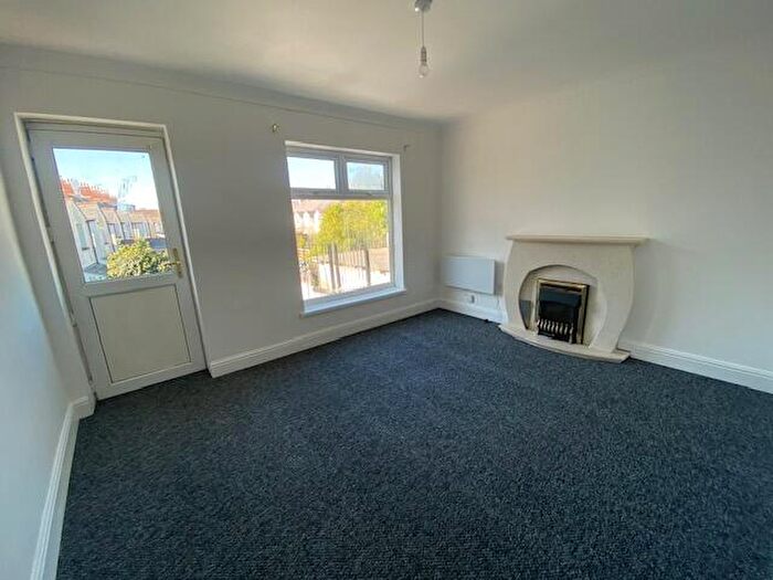 3 Bedroom Apartment To Rent In Clifton Street, Cardiff, CF24