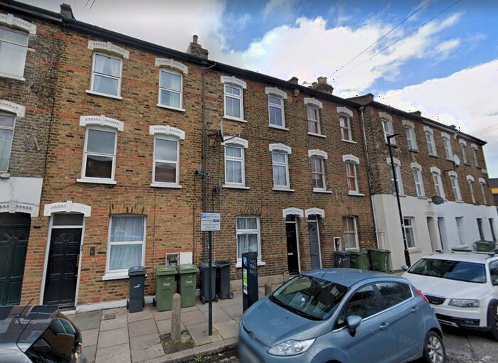 5 Bedroom Terraced House To Rent In Lendal Terrace, Clapham, SW4