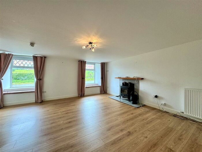 8 Bedroom Property For Sale In Darvel, KA17