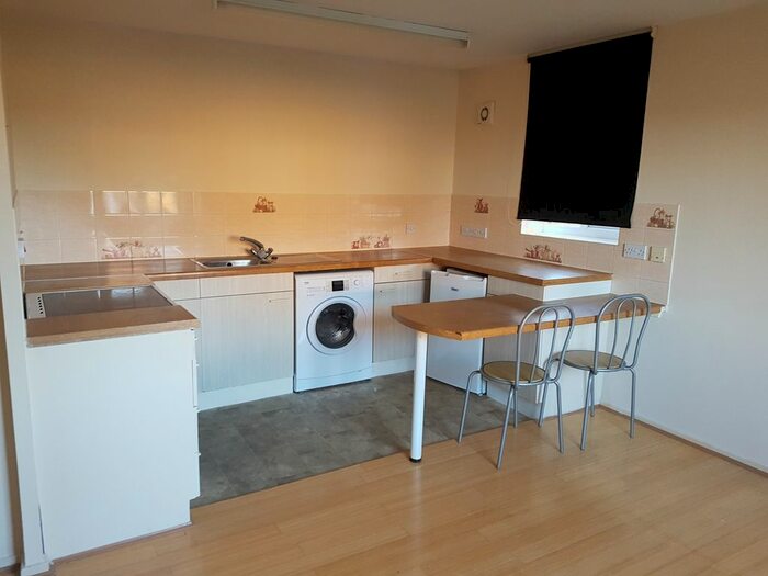 1 Bedroom Flat To Rent In Sylvan Close, Coleford, GL16