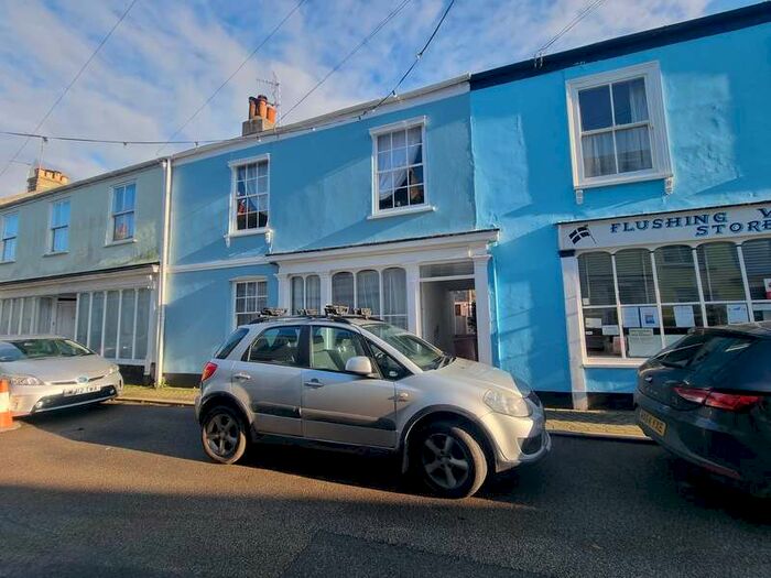 2 Bedroom Flat To Rent In Trefusis Road, Flushing, Falmouth, TR11