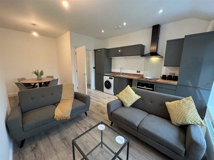 2 Bedroom Apartment To Rent In Park Terrace, Liverpool, Merseyside, L22