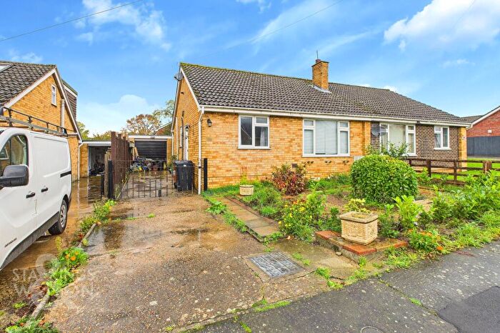 2 Bedroom Semi-Detached Bungalow For Sale In Old Market Way, Hempnall, Norwich, NR15