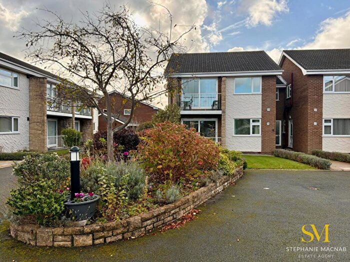 2 Bedroom Apartment For Sale In Conifer Court, Phillips Lane, Formby, L37