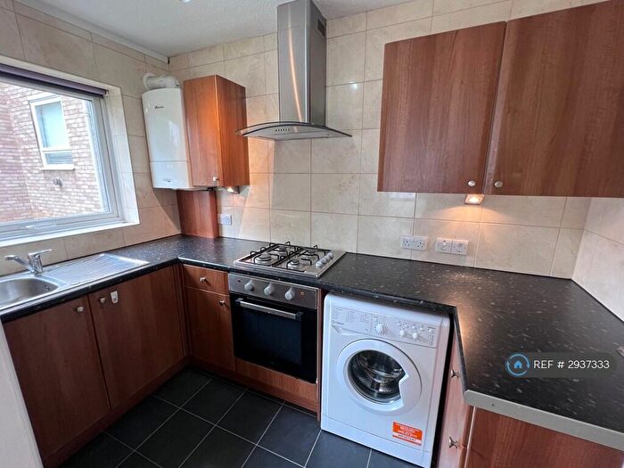 1 Bedroom Flat To Rent In Charlotte Road, Wallington, SM6