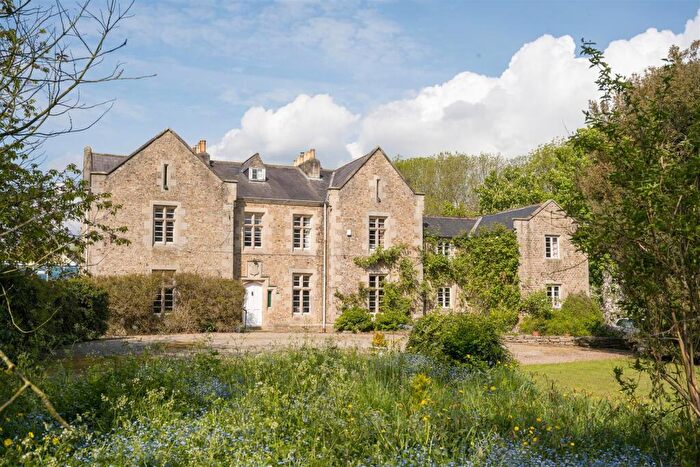 6 Bedroom Character Property For Sale In Mickley, Near Ripon, HG4