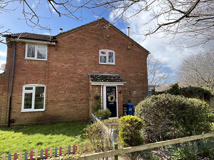 1 Bedroom Terraced House For Sale In Southbrook Close, Canford Heath, Poole, BH17