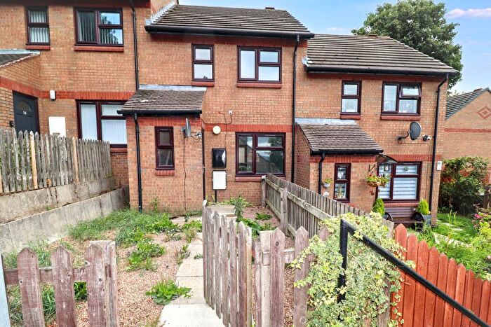 2 Bedroom Terraced House For Sale In High Poplars, Bradford, West Yorkshire, BD2