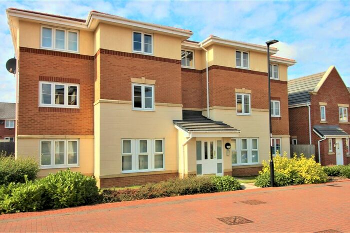 2 Bedroom Flat To Rent In Doveholes Drive, Handsworth, Sheffield, S13