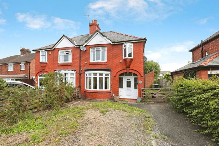 3 Bedroom Semi-Detached House For Sale In Station Road, Winsford, CW7