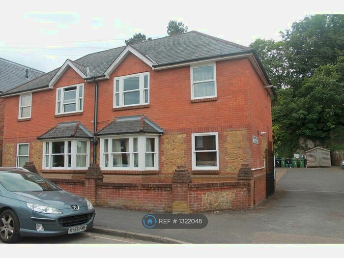 1 Bedroom Flat To Rent In Addison Road, Guildford GU1